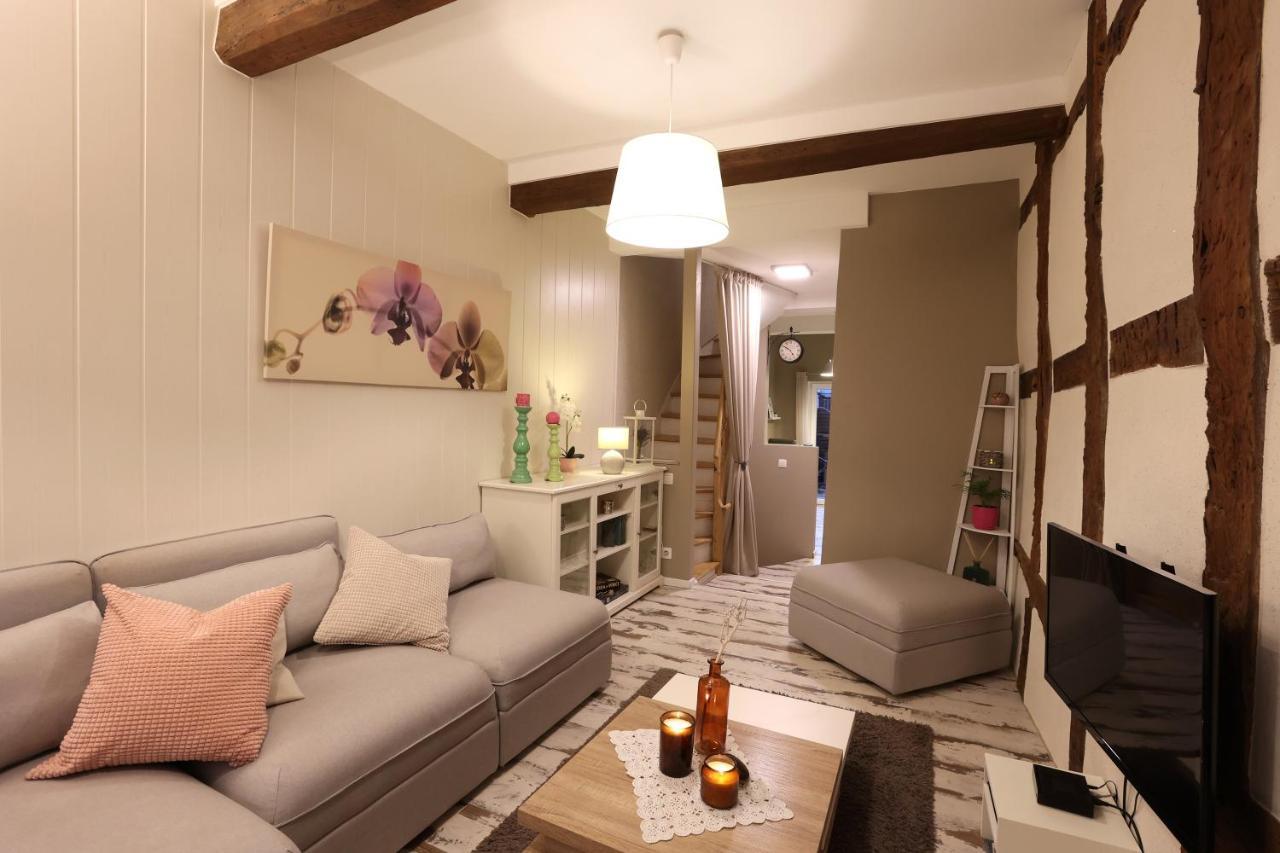 Le Cosy 40 - Maison Typique Au Centre De Malmedy Buitenkant foto